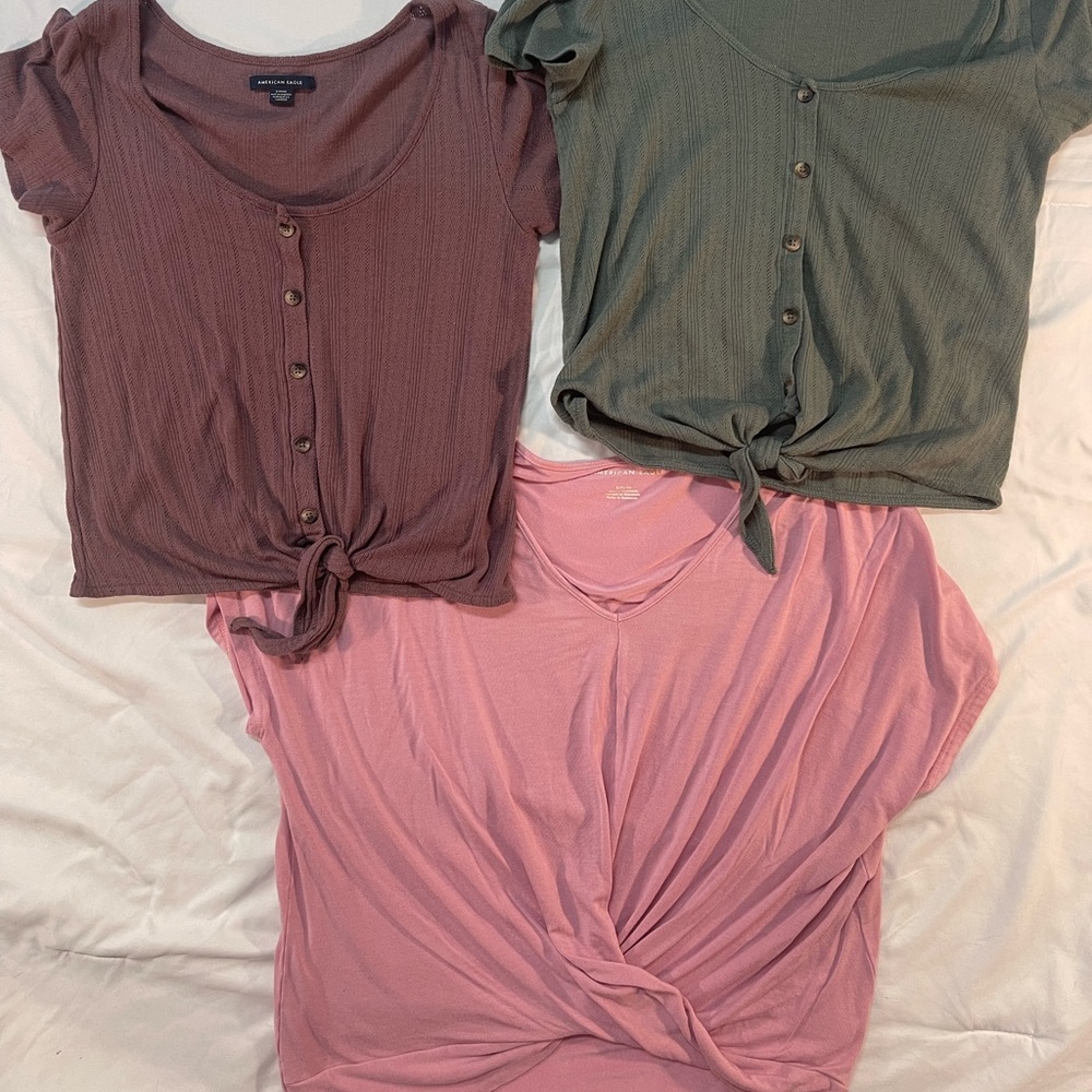 American Eagle T-shirt Bundle